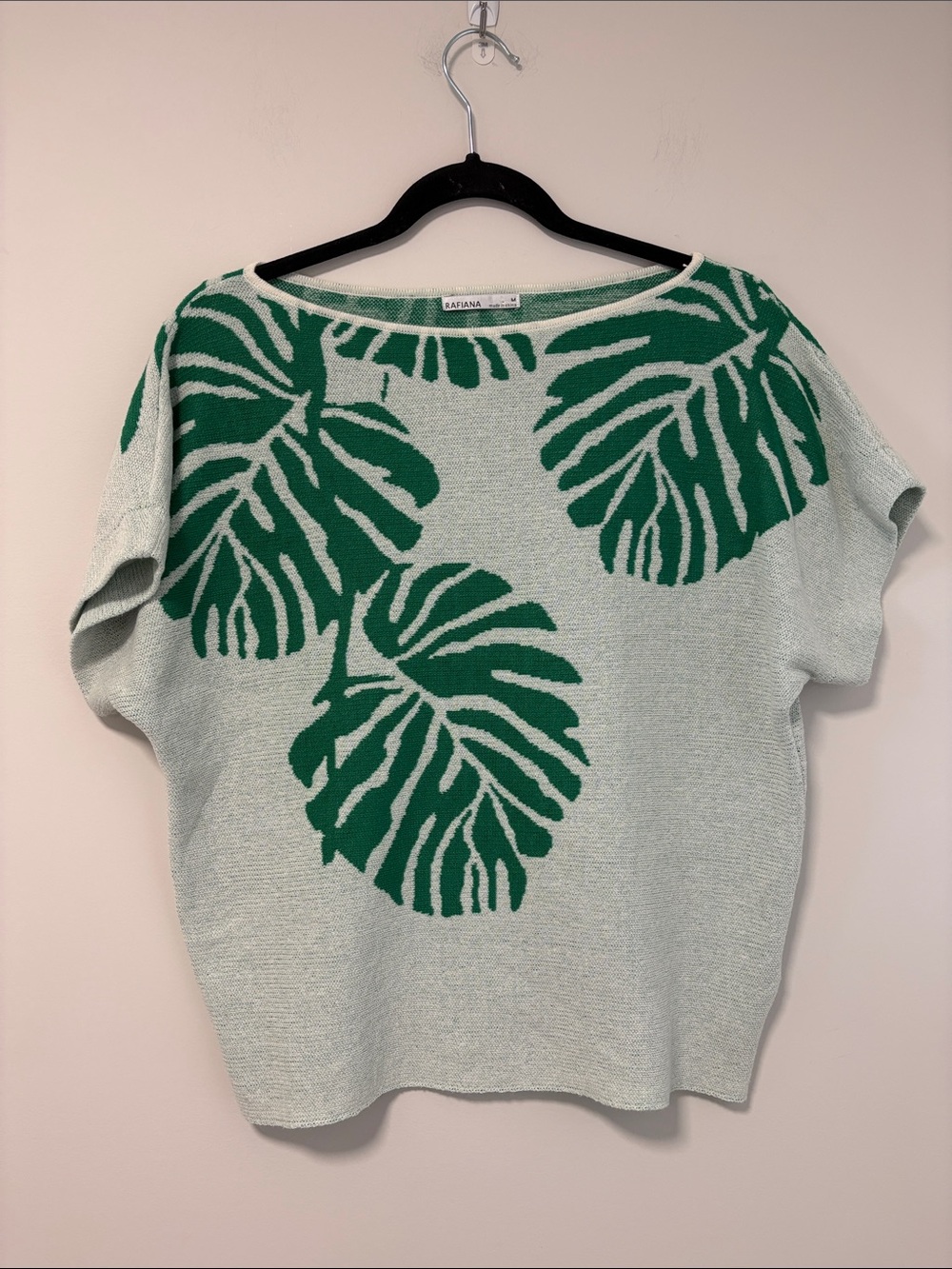 Green Leaf Pattern Lightweight Short-Sleeved Sweater